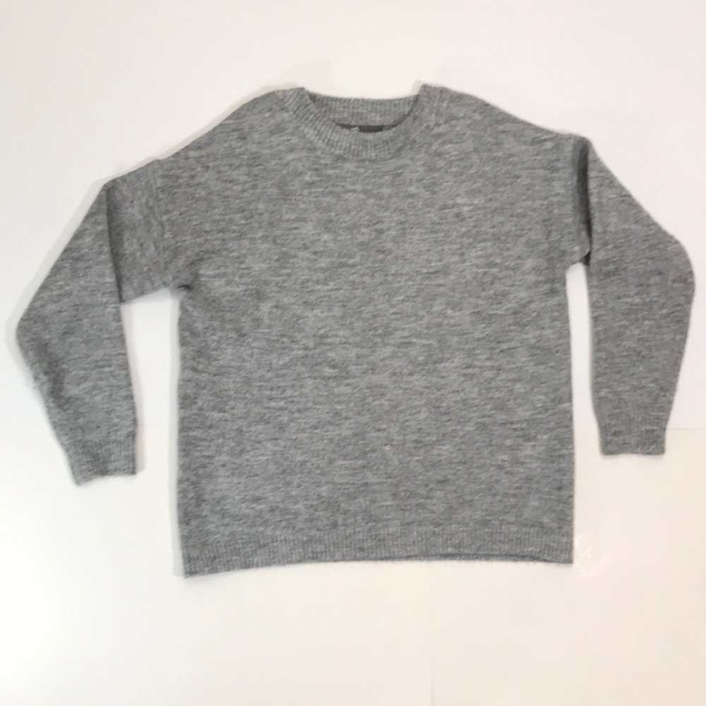 NO ME Women’s Size S Gray Crop Top Pullover EUC